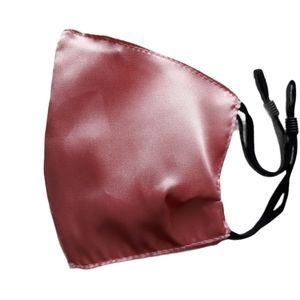 Silk face mask with nose wire